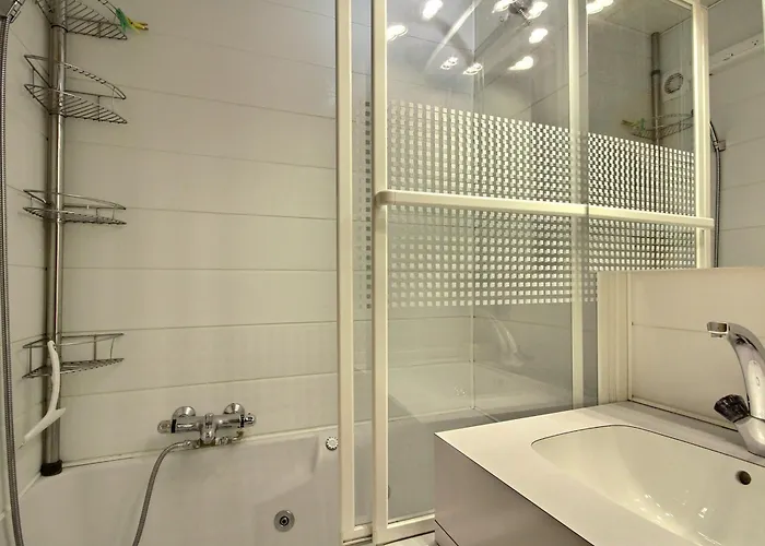 Apartamento Avec Balcon à Belle Plagne, 4 Pers - Fr-1-455-289